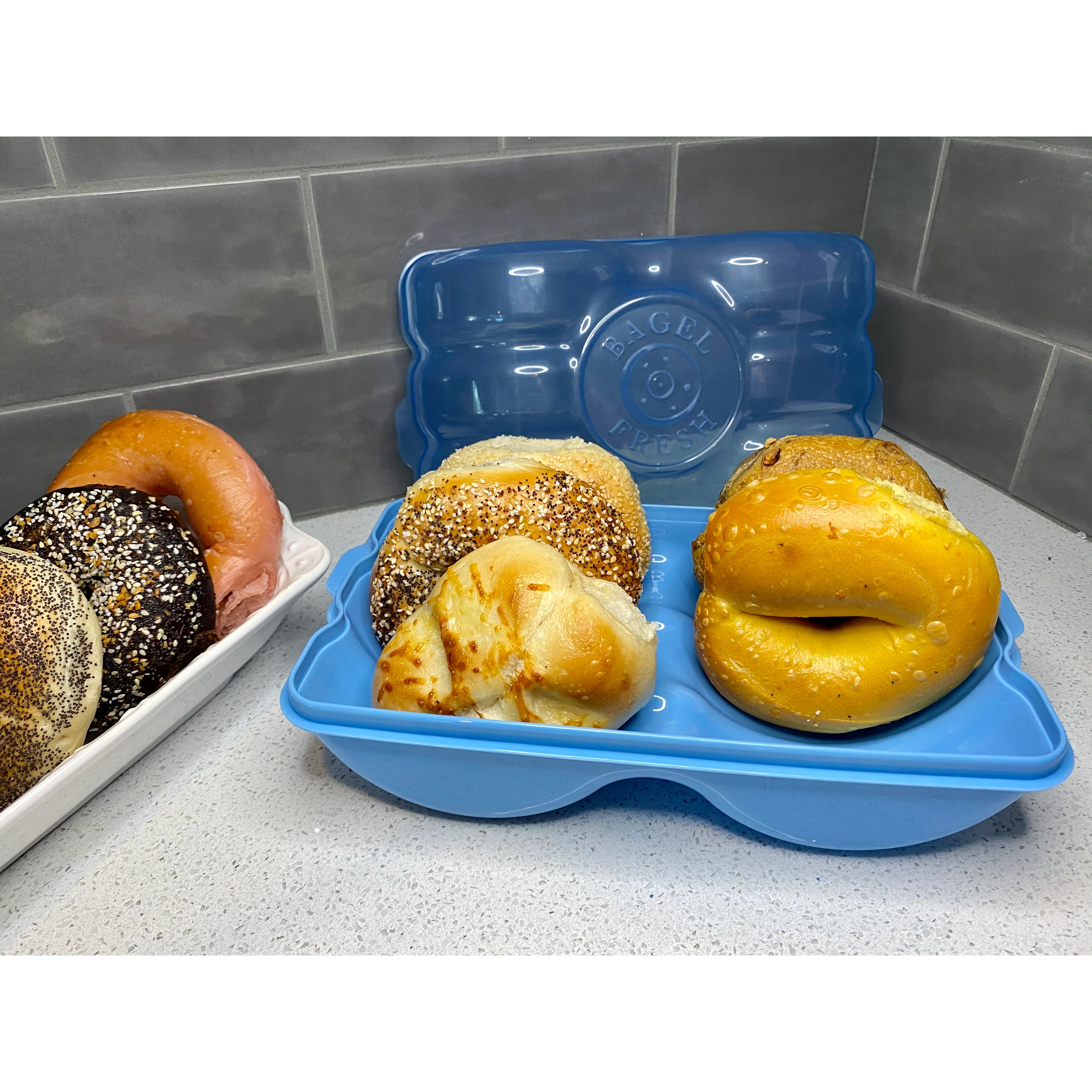 Bagel Fresh Container - Fresh Bagel Keeper & Airtight Storage