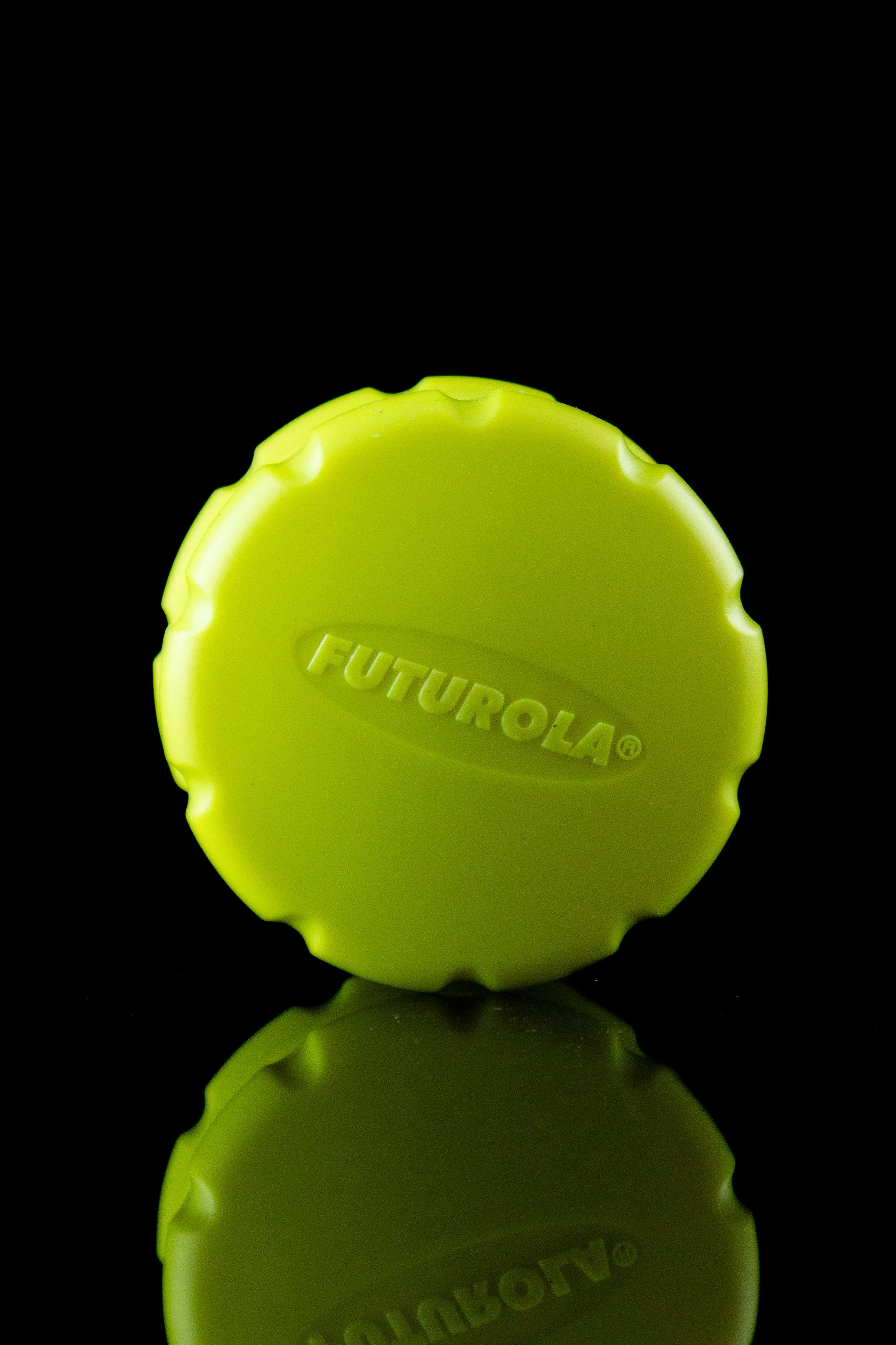 Futurola 2-piece 63mm Plastic Herbal Grinder