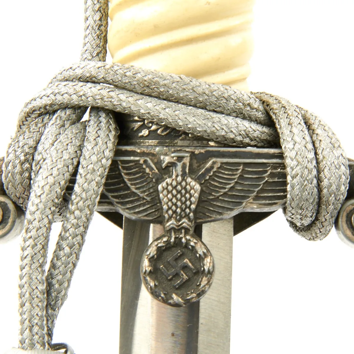 Original WWII German Army Heer Officer Dagger with Hanger and Portepee by P.D. Lüneschloss Solingen
