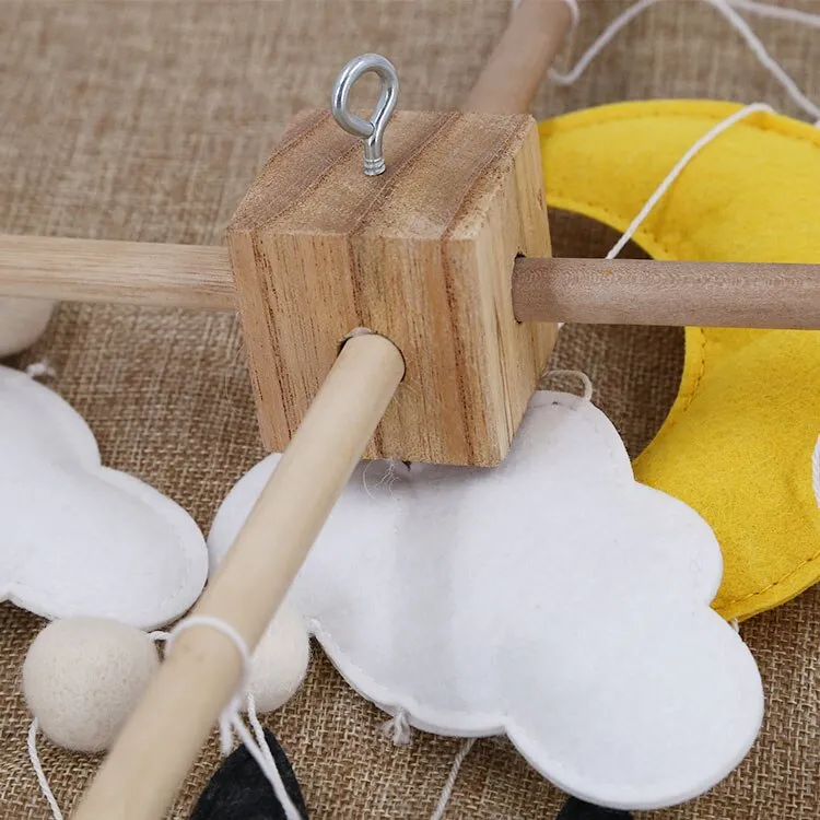 Woodland animals crib mobile