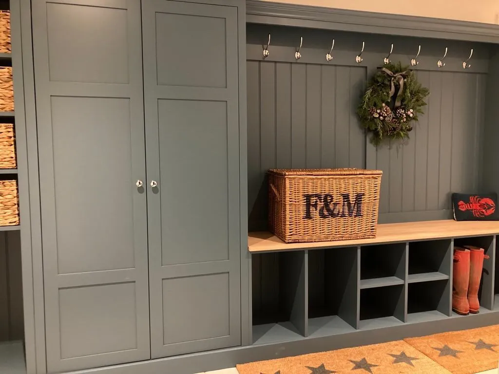 XL Shelved Boot Room Bench Combination
