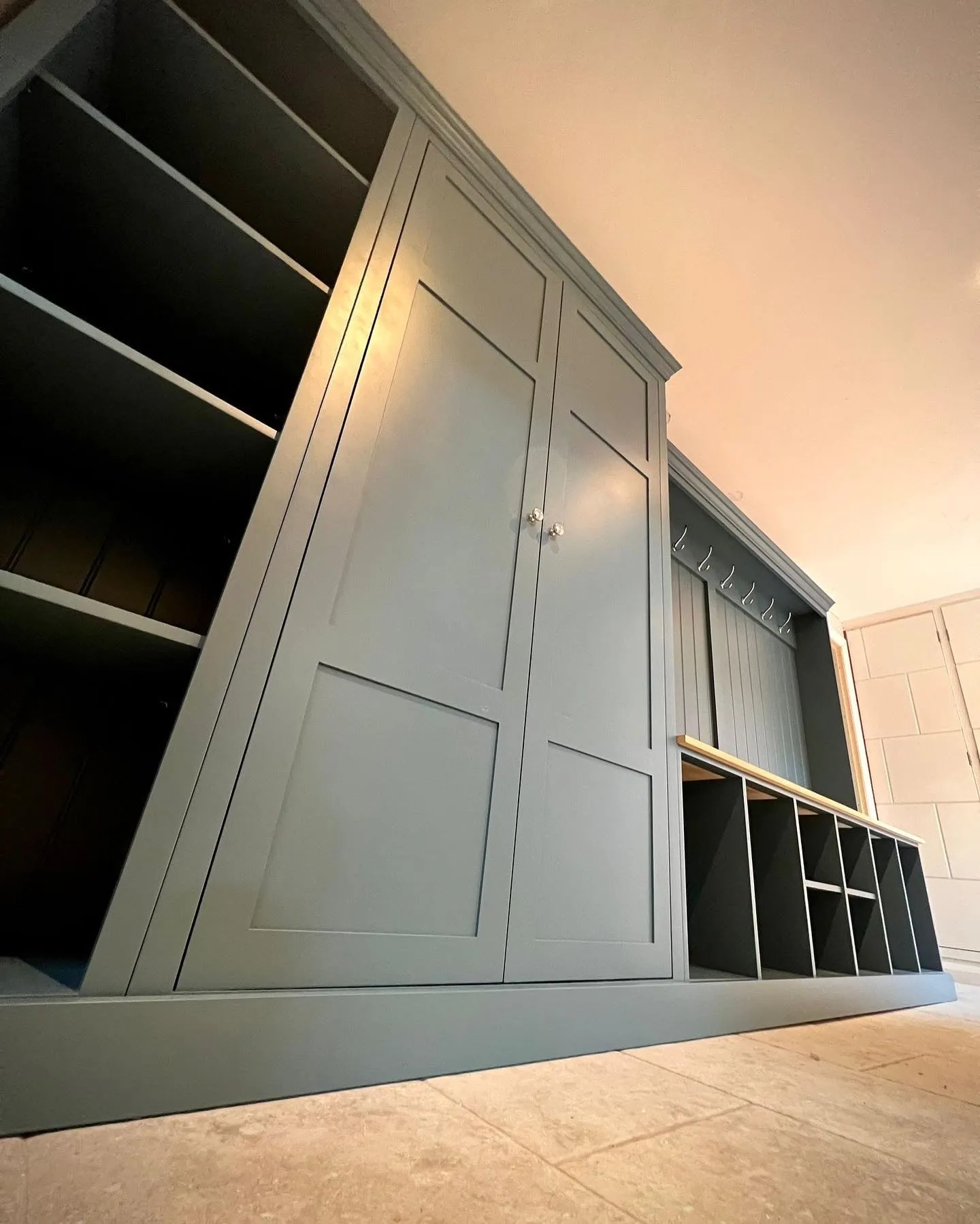 XL Shelved Boot Room Bench Combination